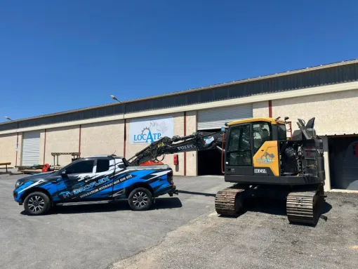 Opération technique sur une pelle chenille à Gigean , Béziers, HYDROFLEX