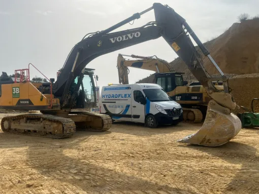 🚨 Intervention sur BRH et pelle Volvo à Colombiers , Béziers, HYDROFLEX