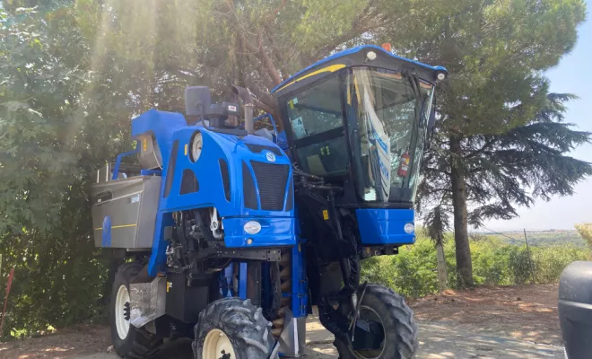 Réparation vendangeuse sur site à Puissalicon , Montpellier, HYDROFLEX